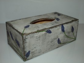 Fio�kowy chustecznik...