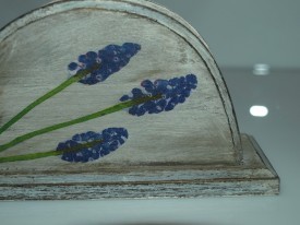 Fio�kowy serwetnik...