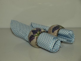 Fio�kowe serwetniki...